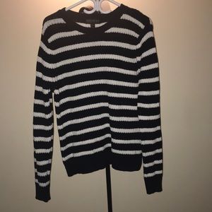 Knit pullover sweater!